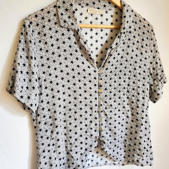 Cropped black and white blouse - Picture 1 of 4